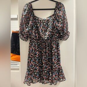Elegant Floral Mini Dress with Puff Sleeves